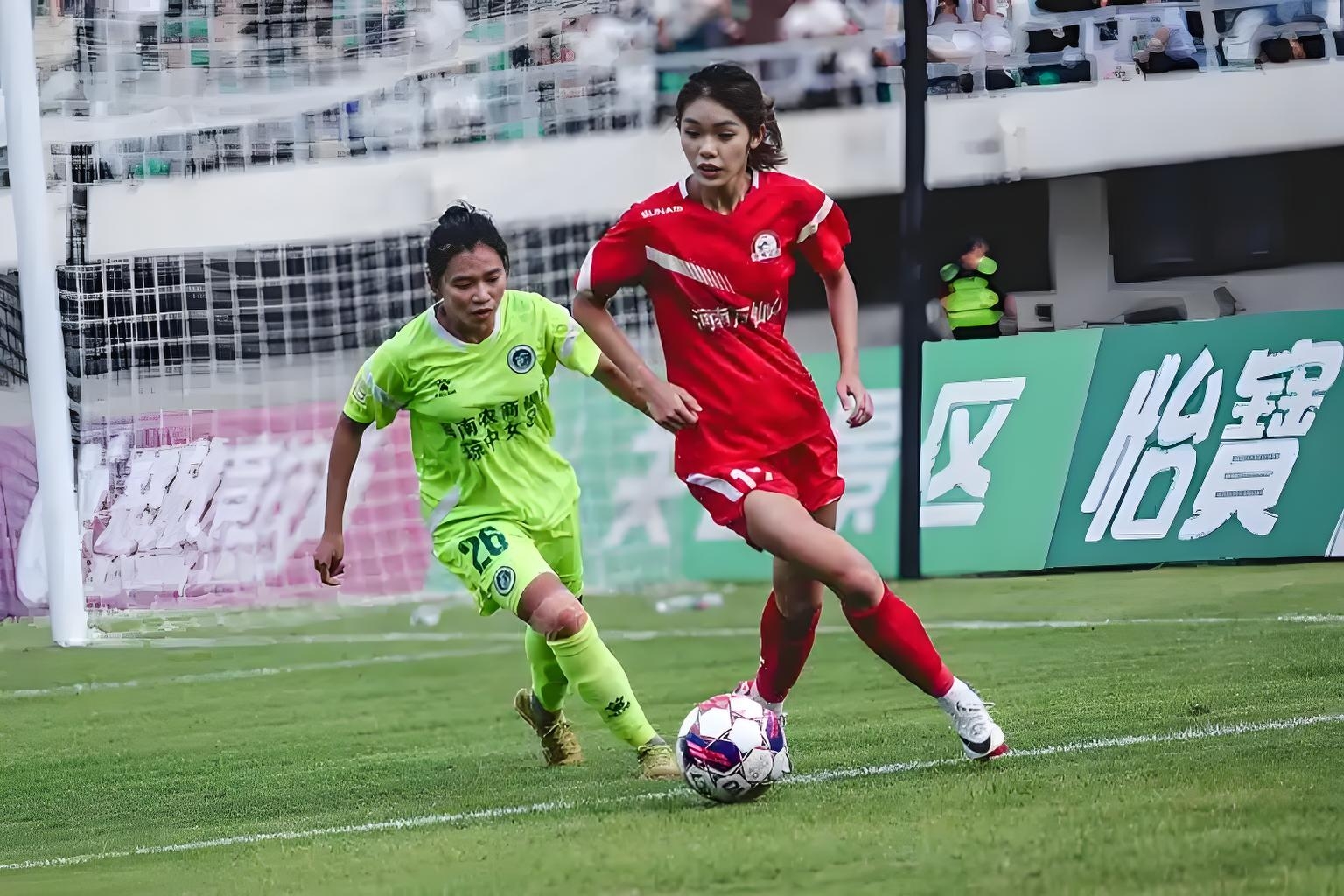 关于玉容飒爽，女足英雄们英姿飒爽的信息